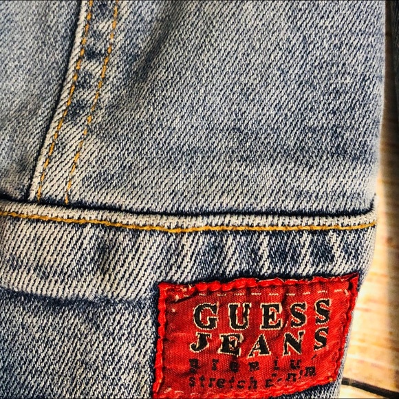 VTG womens Guess Jean Jacket Sz S - Picture 3 of 4